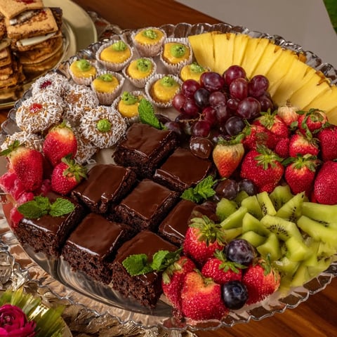 Star-Studded Dessert Board featuring a variety of mini treats, sweet dips, and colorful fresh fruits, ready to serve.