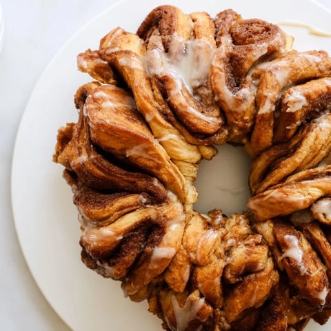 A beautifully swirled Cinnamon Swirl Christmas Tree Bread, perfect for a cozy holiday brunch.
