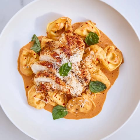 Tortellini mit zartem Huhn